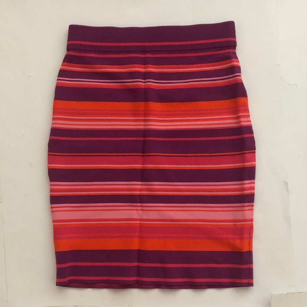 Juicy Couture S Skirt Striped Purple Pink Orange Stretchy Excellent Condition
